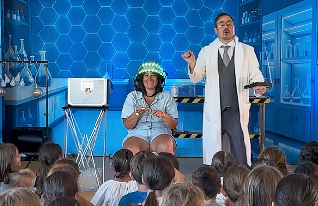 Professor Alchimus interactive science show with live experiments and family audience participation